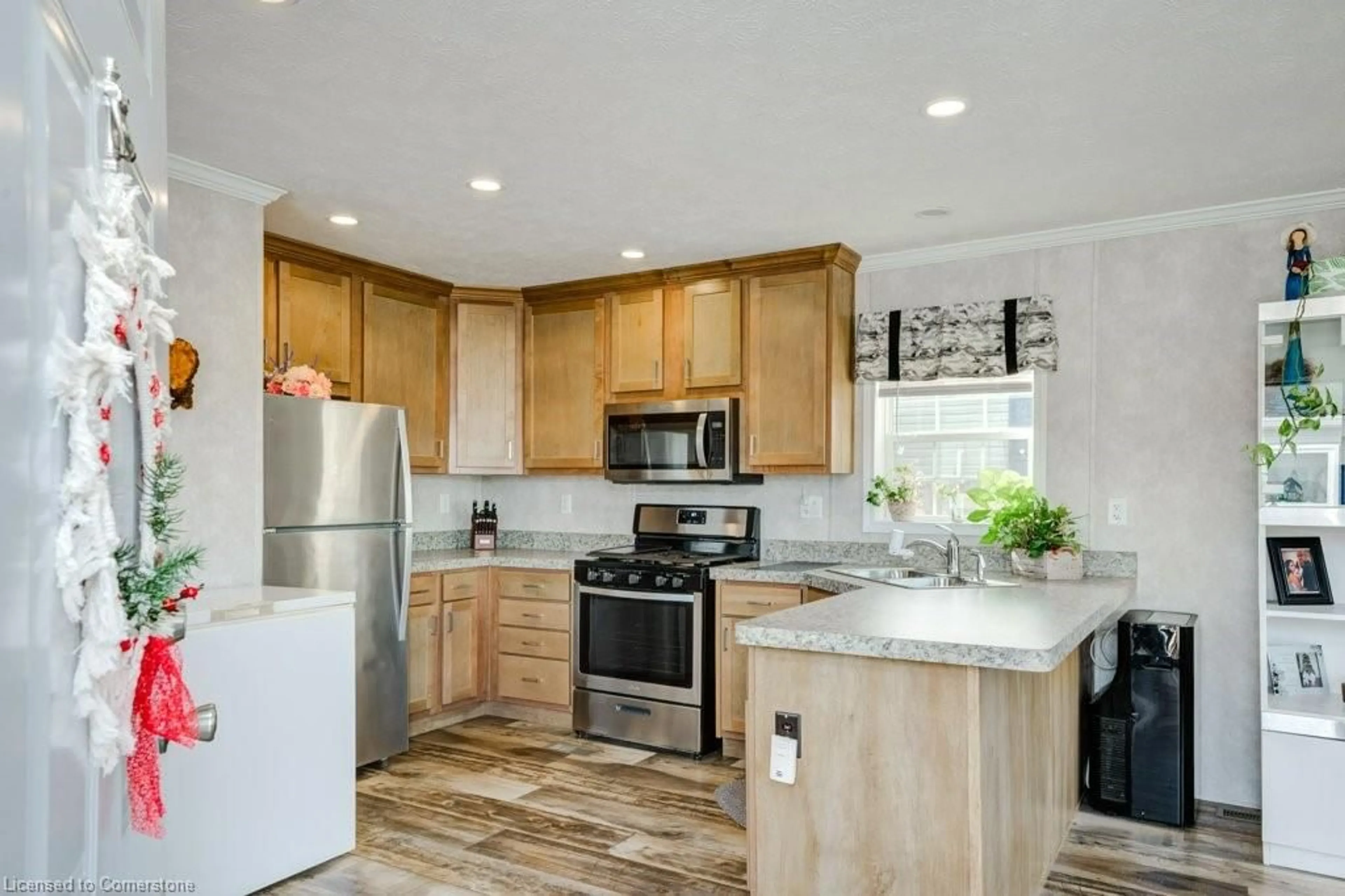 Open concept kitchen, unknown for 99 Fourth Conc Rd, Burford Ontario N0E 1A0