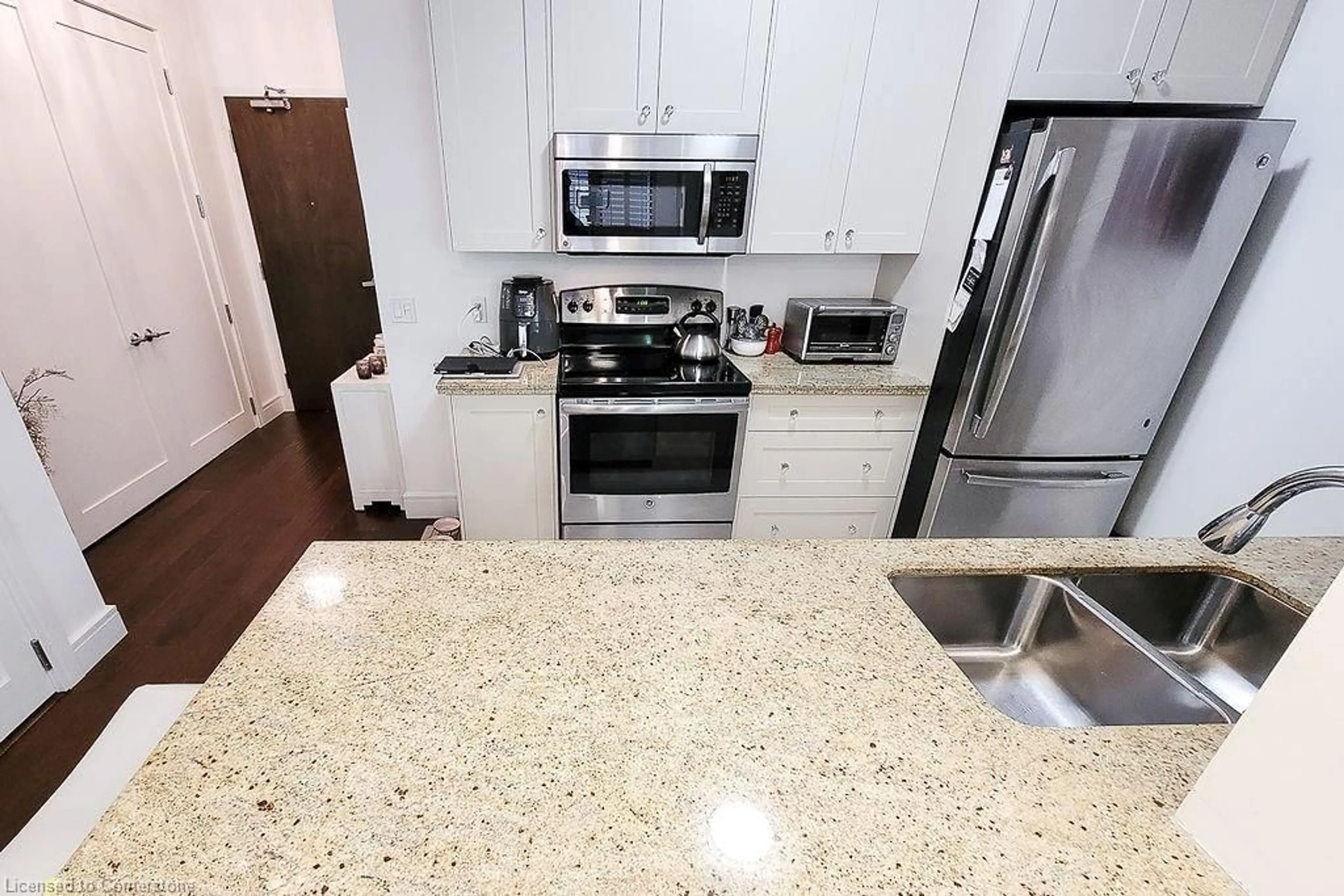 Standard kitchen, ceramic/tile floor for 112 King Street East St #410, Hamilton Ontario L8N 1A8