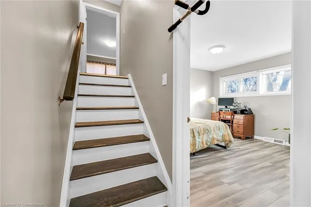 Additional property image - 465 East 36th St