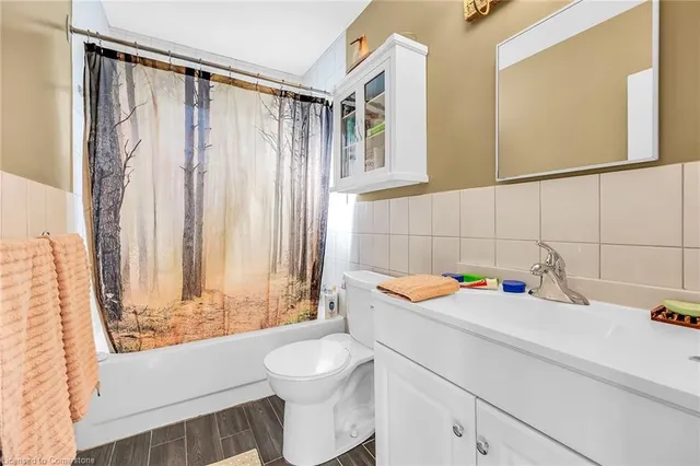 Additional property image - 465 East 36th St