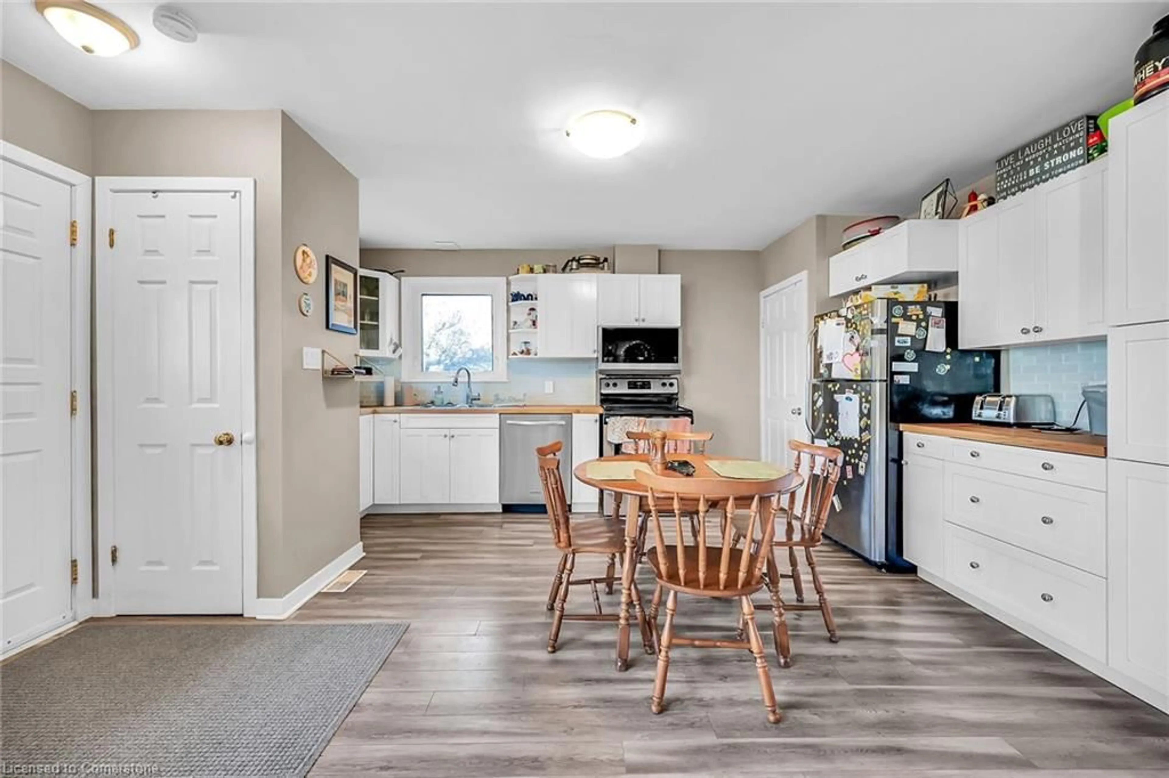 Open concept kitchen, unknown for 465 East 36th St, Hamilton Ontario L8V 4A4