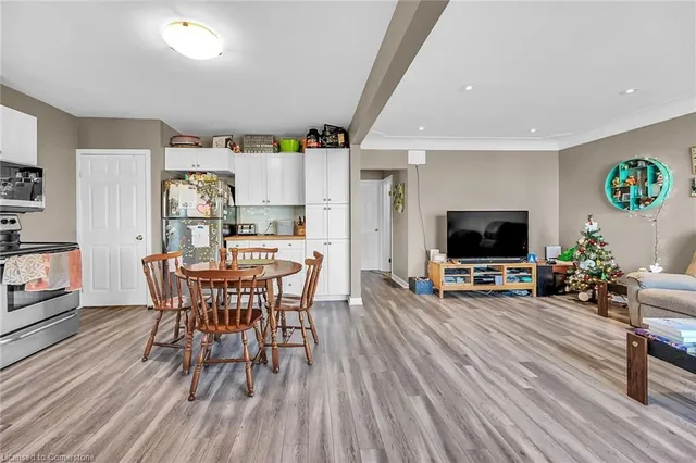 Additional property image - 465 East 36th St