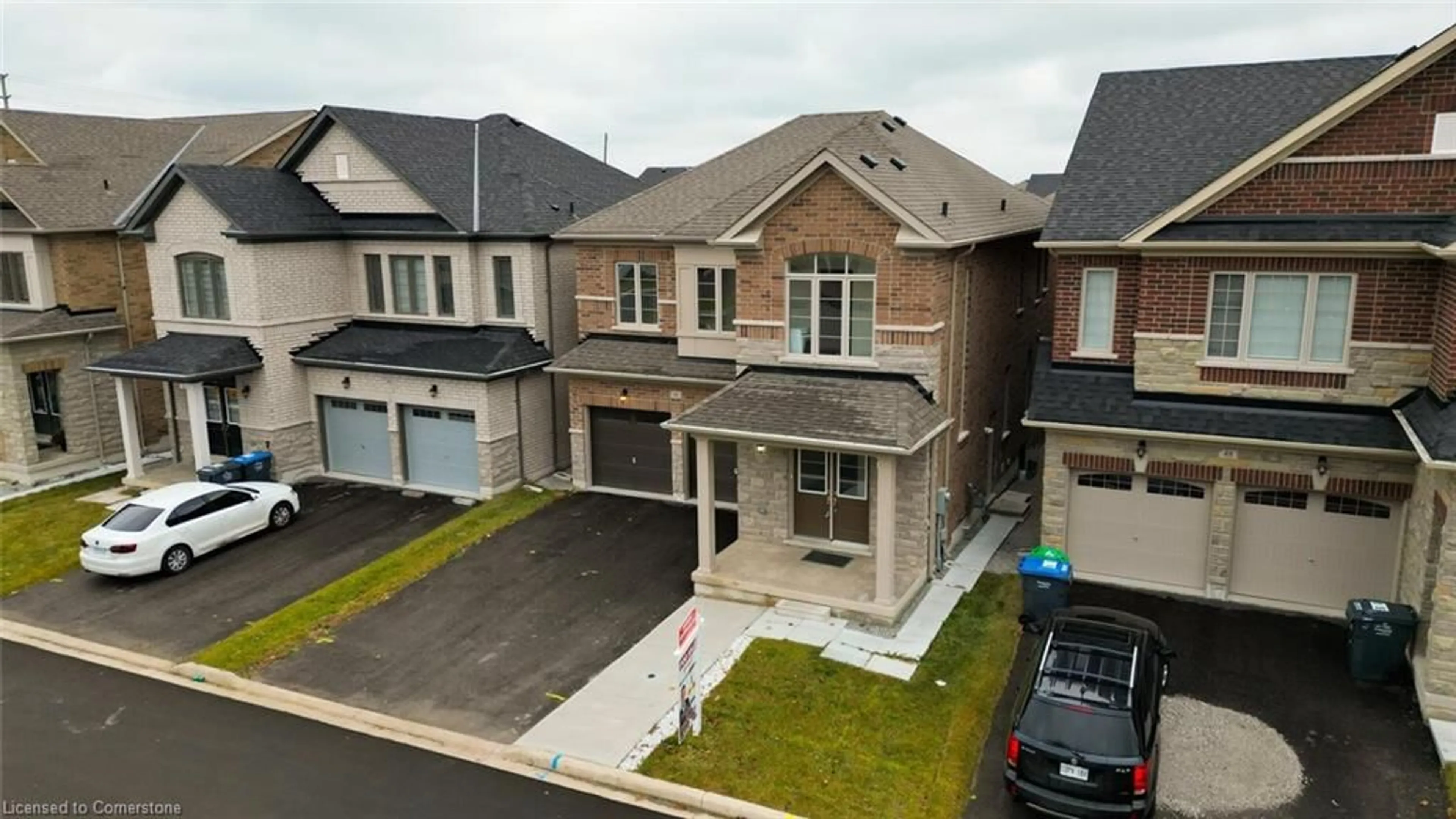 A pic from outside/outdoor area/front of a property/back of a property/a pic from drone, street for 46 Eastman Dr, Brampton Ontario L6X 5S5
