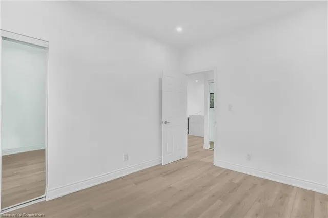Additional property image - 582 Wentworth St
