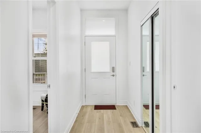 Additional property image - 582 Wentworth St