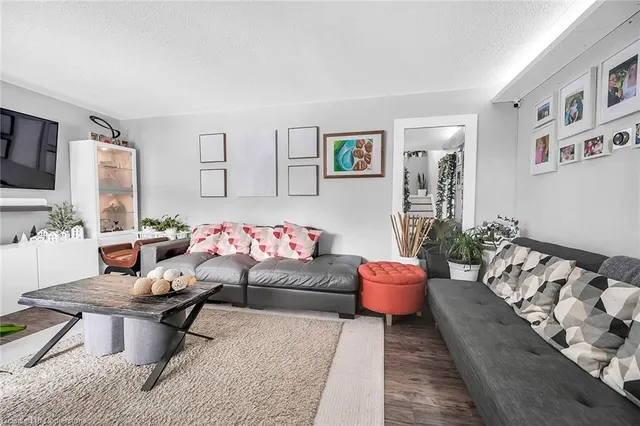 Additional property image - 1300 Upper Ottawa St Unit 12