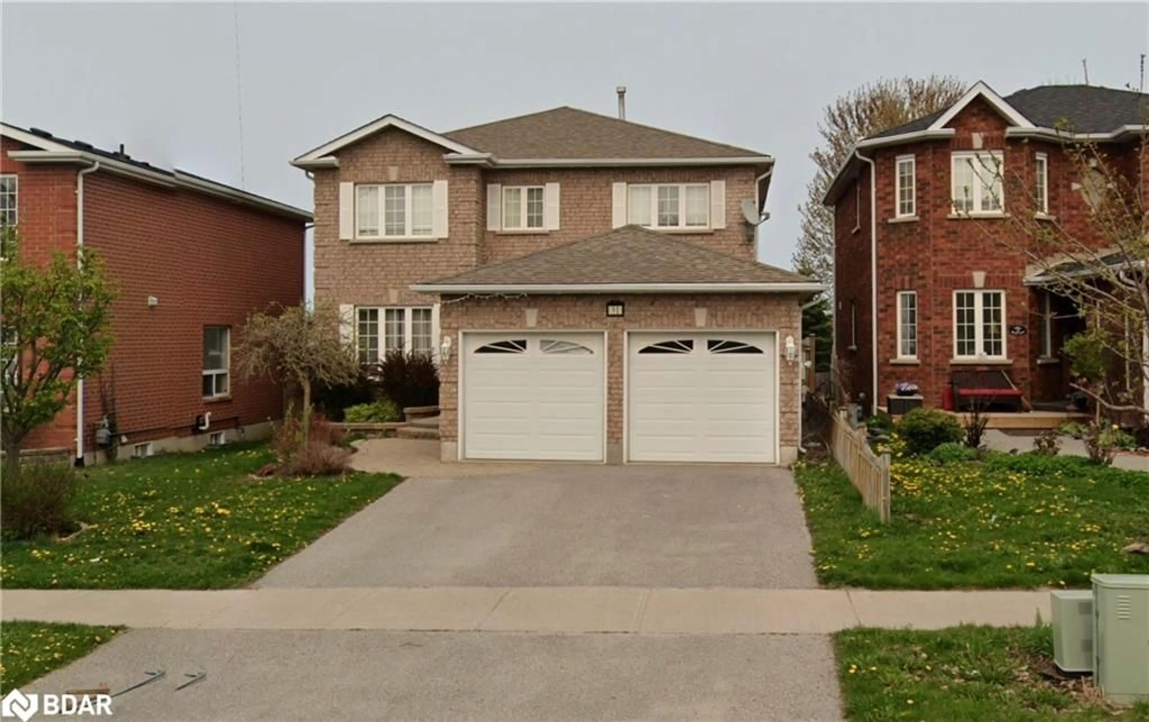 Home with brick exterior material, street for 31 Brown Wood Dr, Barrie Ontario L4M 6N5