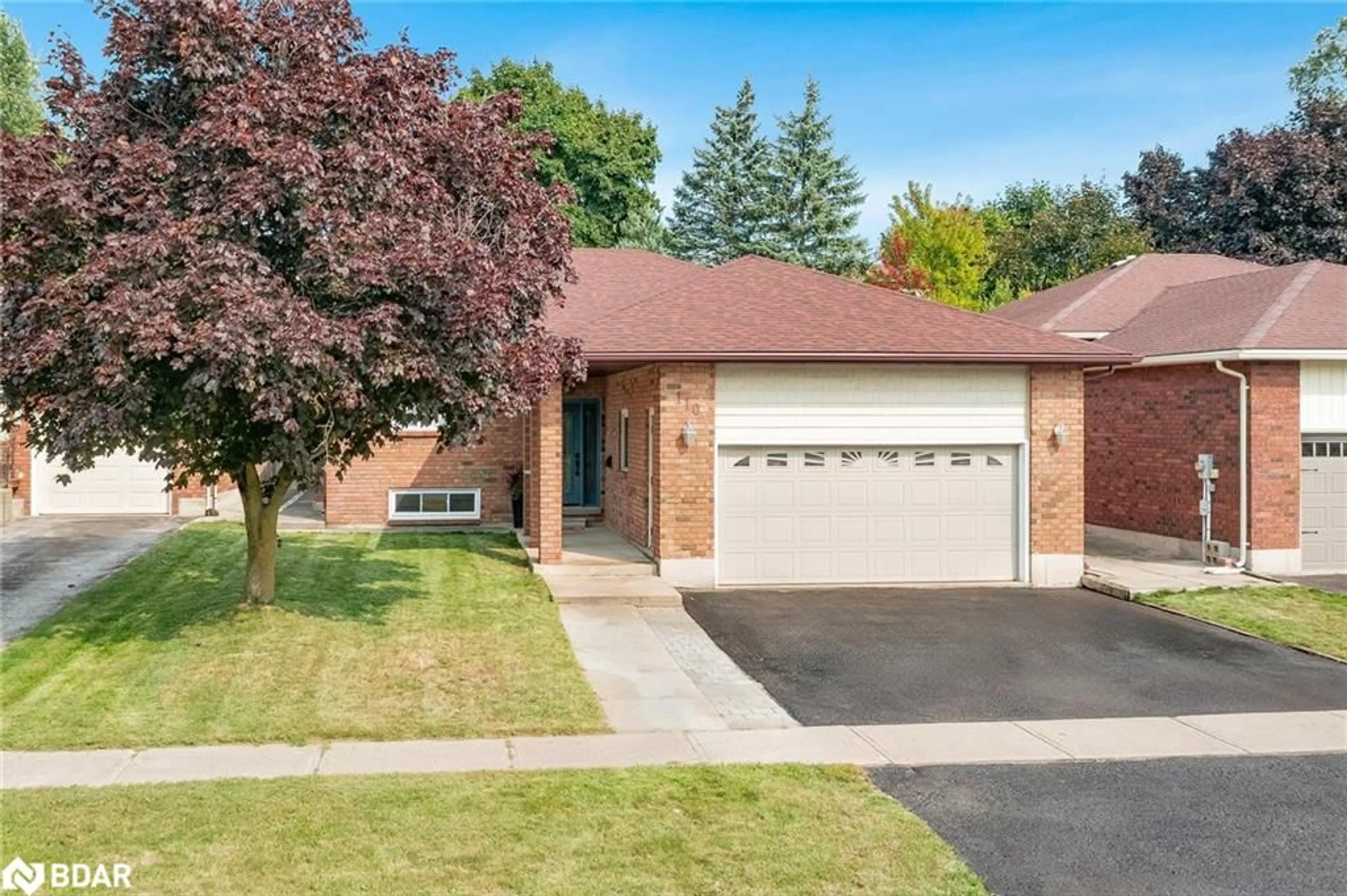 Home with brick exterior material, street for 110 Chieftain Cres, Barrie Ontario L4N 6J3