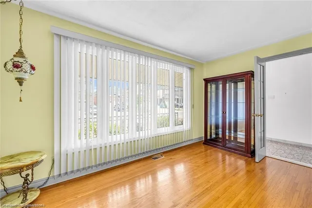 Additional property image - 48 Crawford Dr