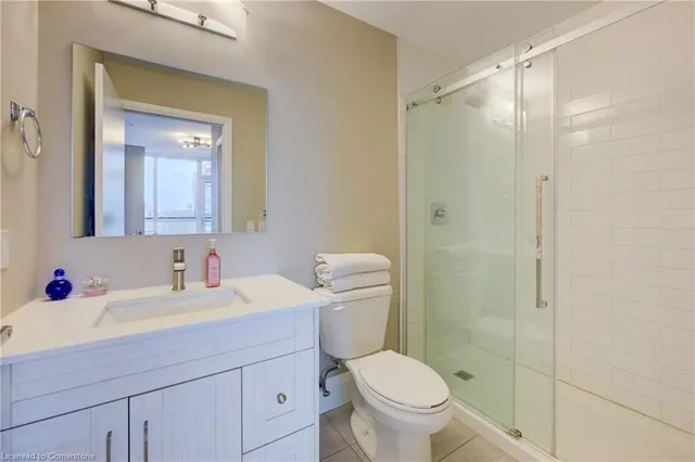 Additional property image - 60 Charles Street West, St Unit 604