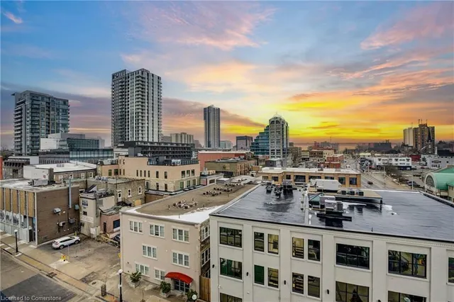 Additional property image - 60 Charles Street West, St Unit 604