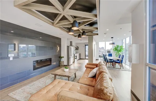 Additional property image - 60 Charles Street West, St Unit 604
