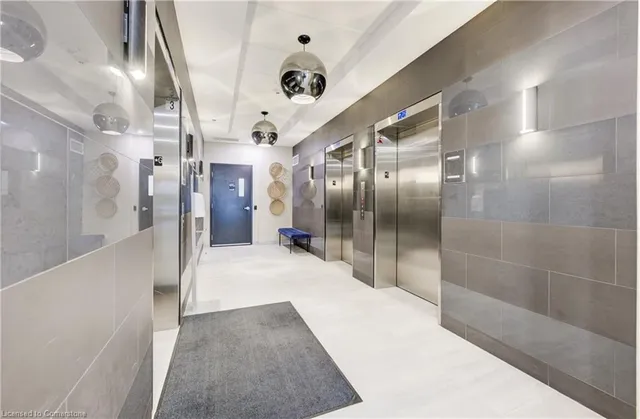 Additional property image - 60 Charles Street West, St Unit 604