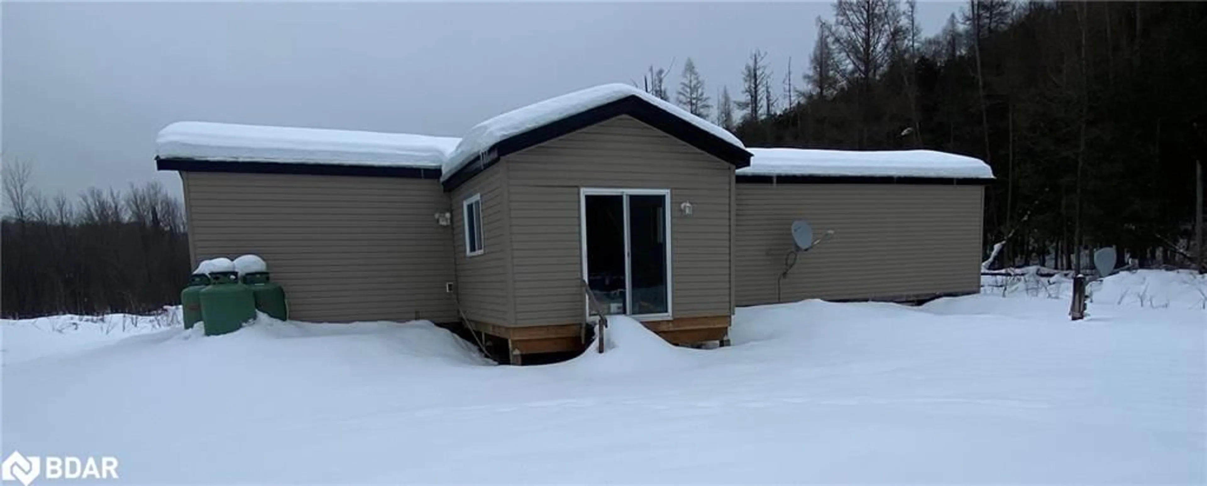 Shed for 1073 Rosseau Lake Road 1 Rd, Windermere Ontario P0B 1M0