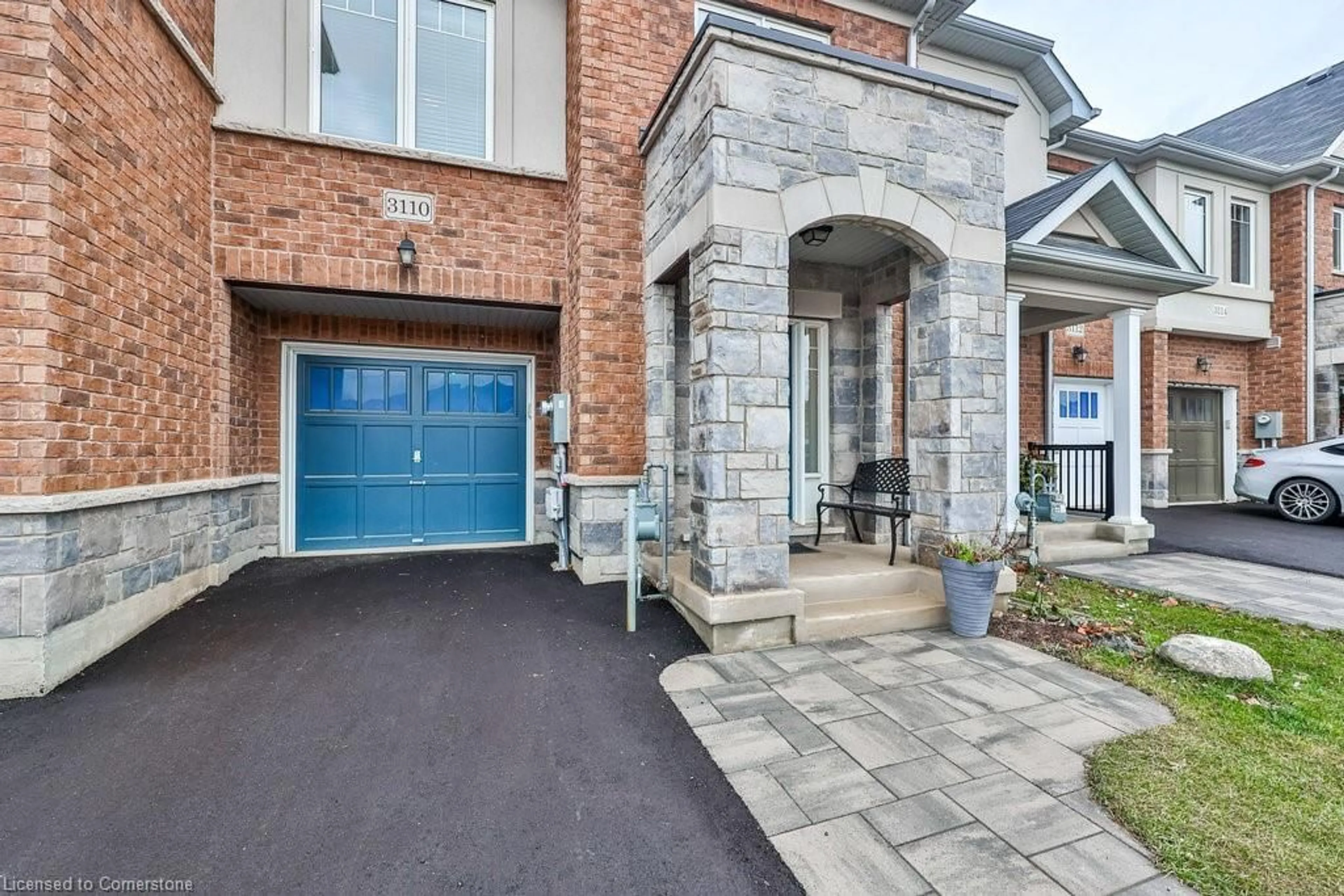 Home with brick exterior material, street for 3110 Michelangelo Rd, Burlington Ontario L7M 0Z7