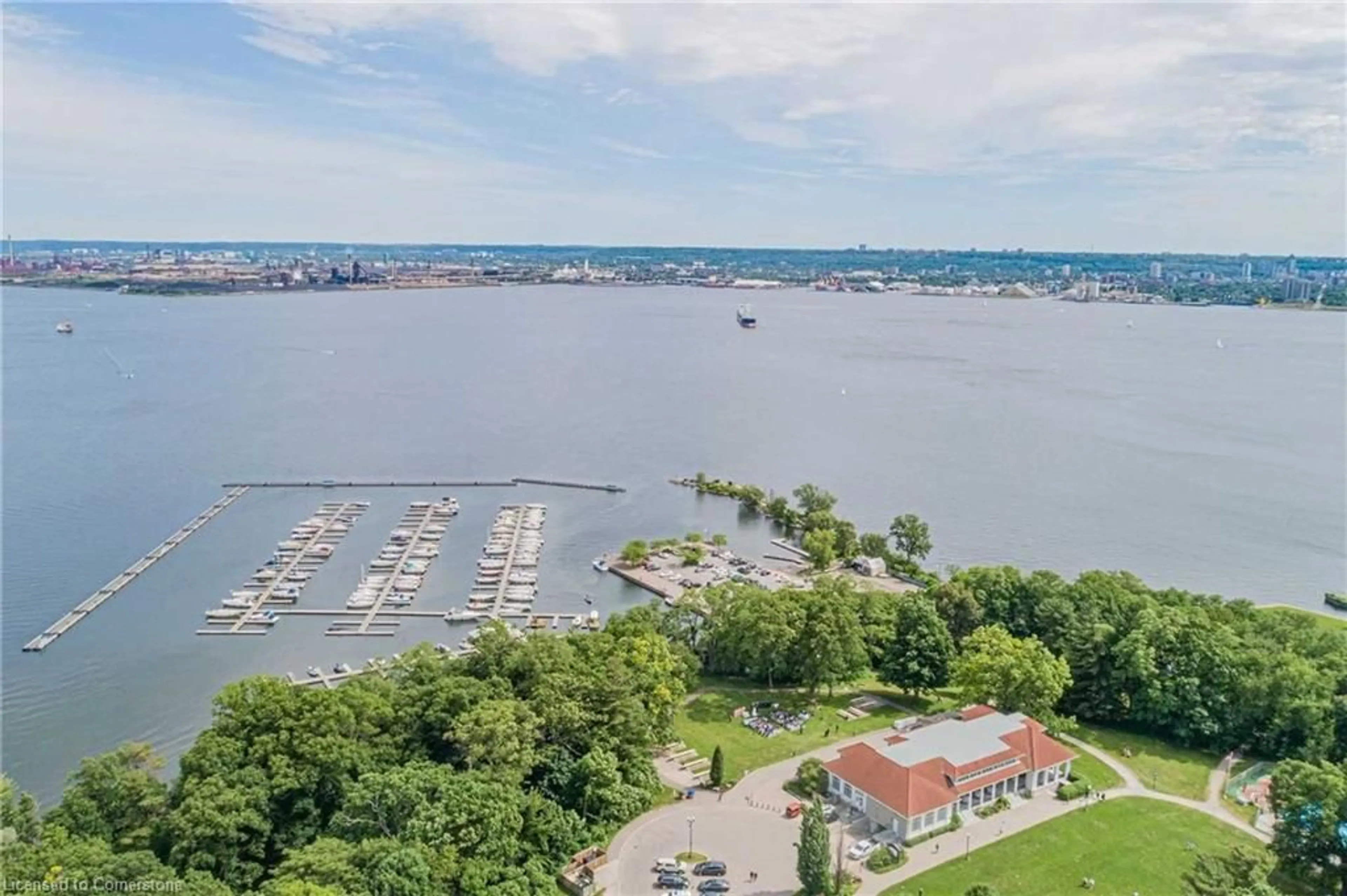 A pic from outside/outdoor area/front of a property/back of a property/a pic from drone, water/lake/river/ocean view for 14 Townsend Ave, Burlington Ontario L7T 1Y6