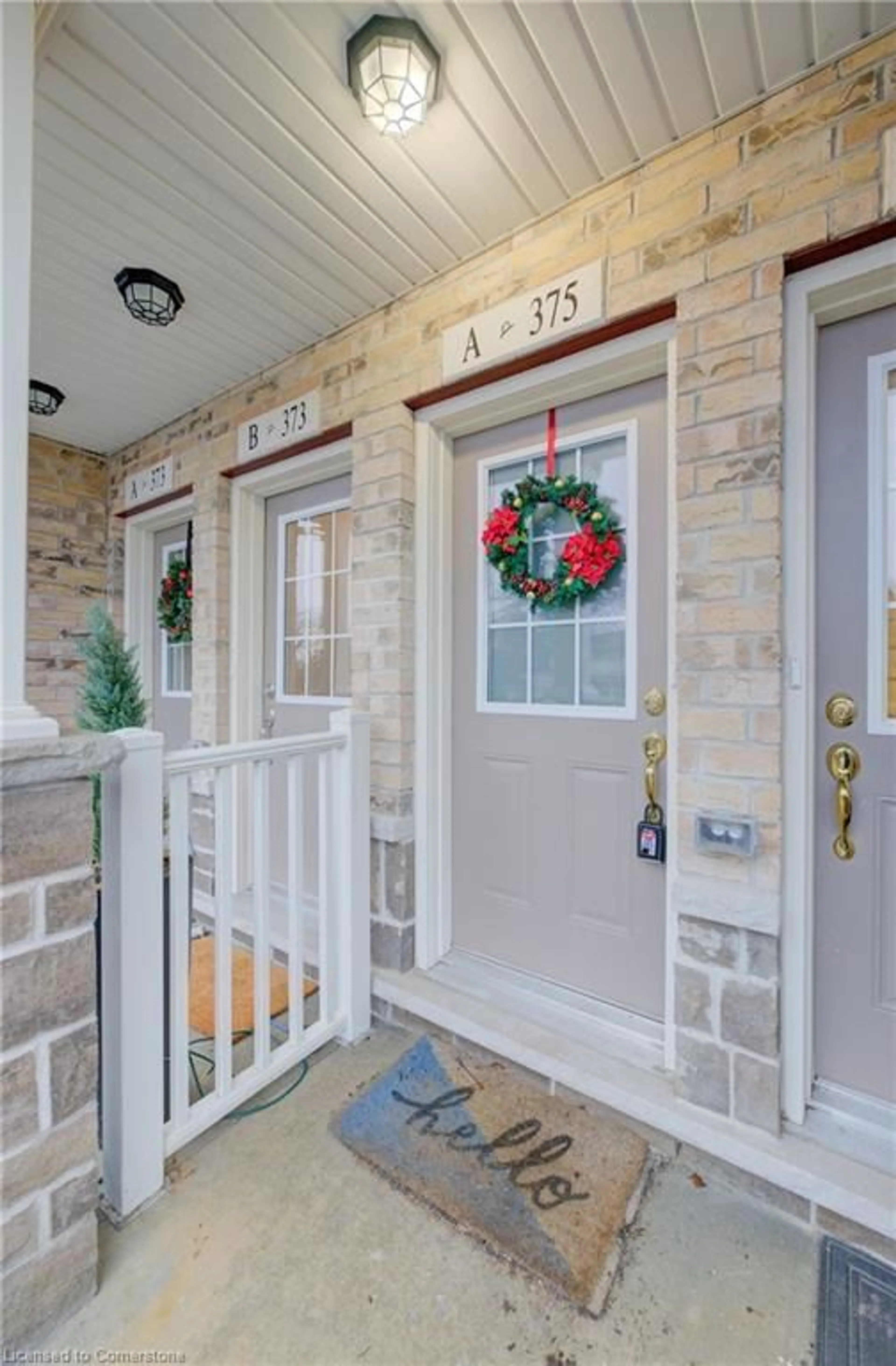 Indoor entryway for 375 Westwood Dr #A, Kitchener Ontario N2M 0B5