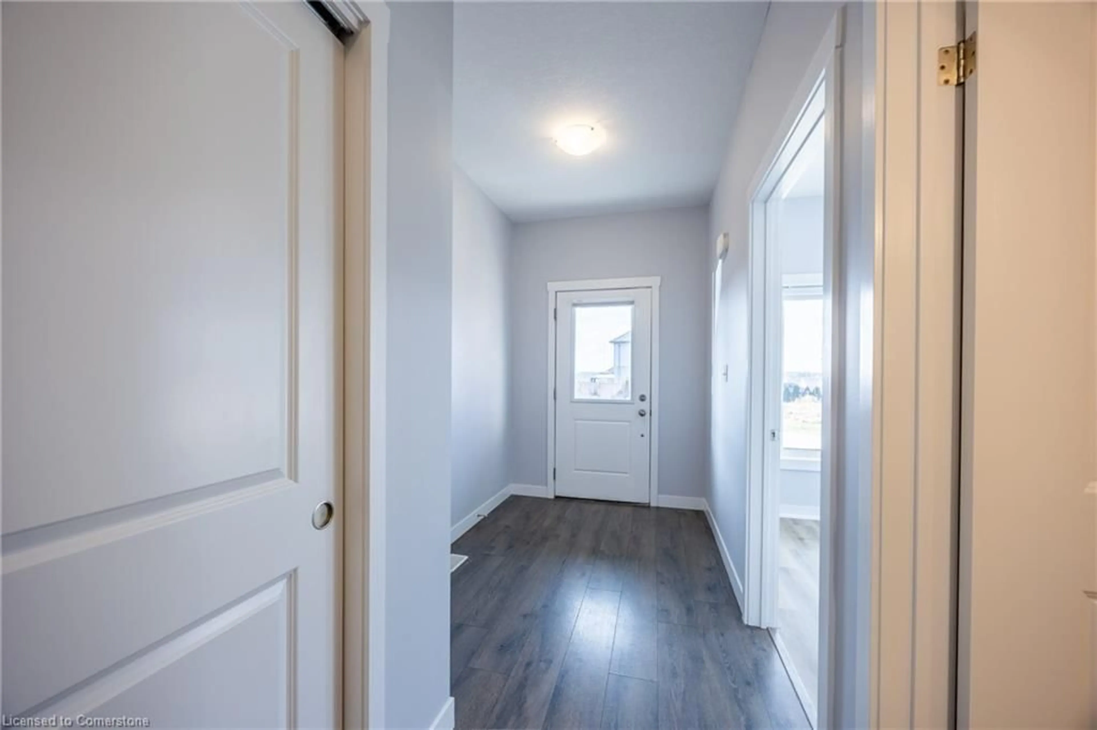 Indoor entryway for 41 Waterthrush Lane, Simcoe Ontario N3Y 0E9