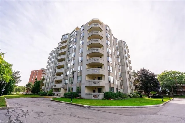 Additional property image - 8 Village Green Blvd Unit 507