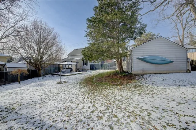 Additional property image - 64 Woolwich St