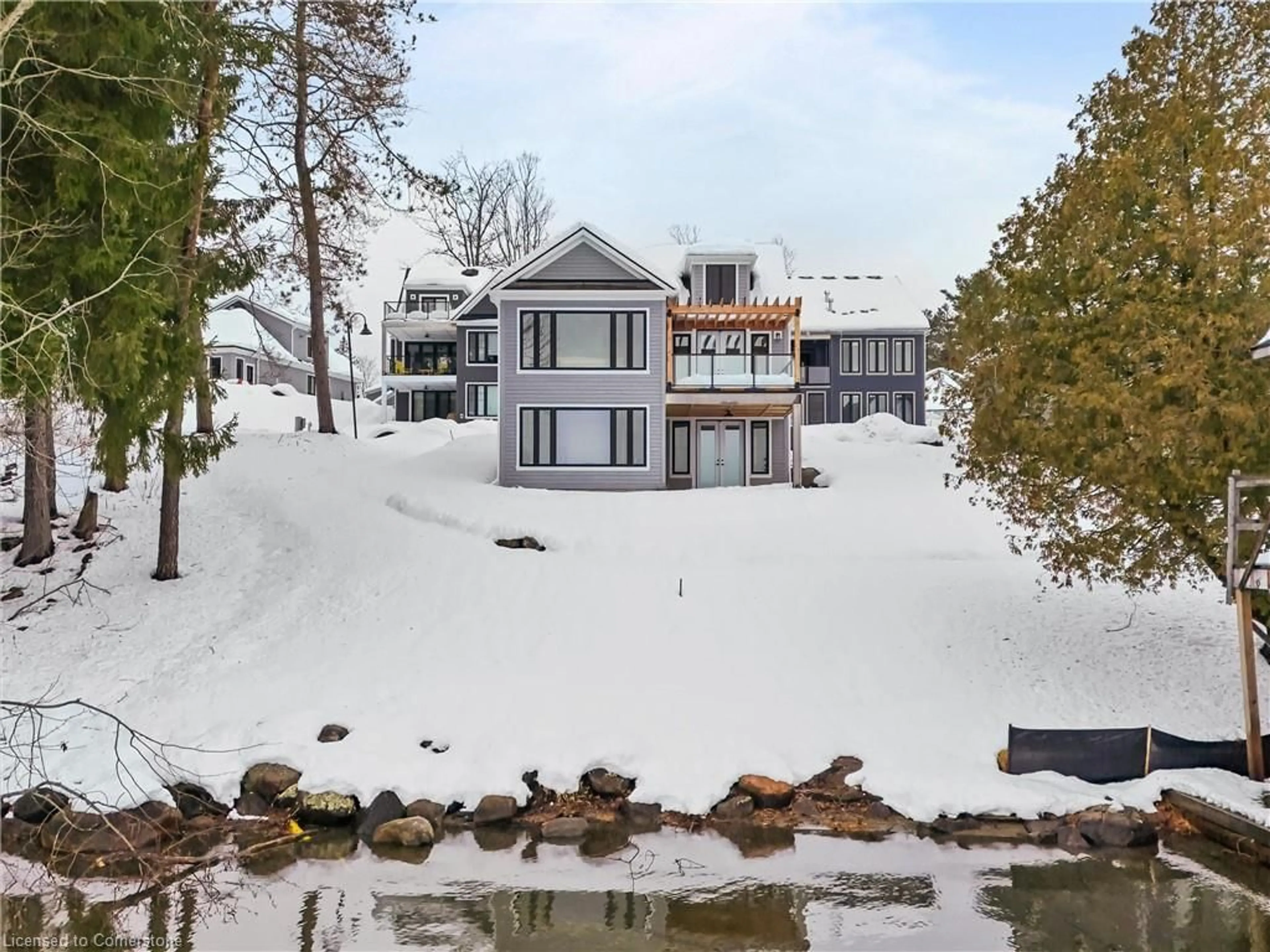 A pic from outside/outdoor area/front of a property/back of a property/a pic from drone, water/lake/river/ocean view for 2054 Peninsula Rd #37, Minett Ontario P1B 8G4