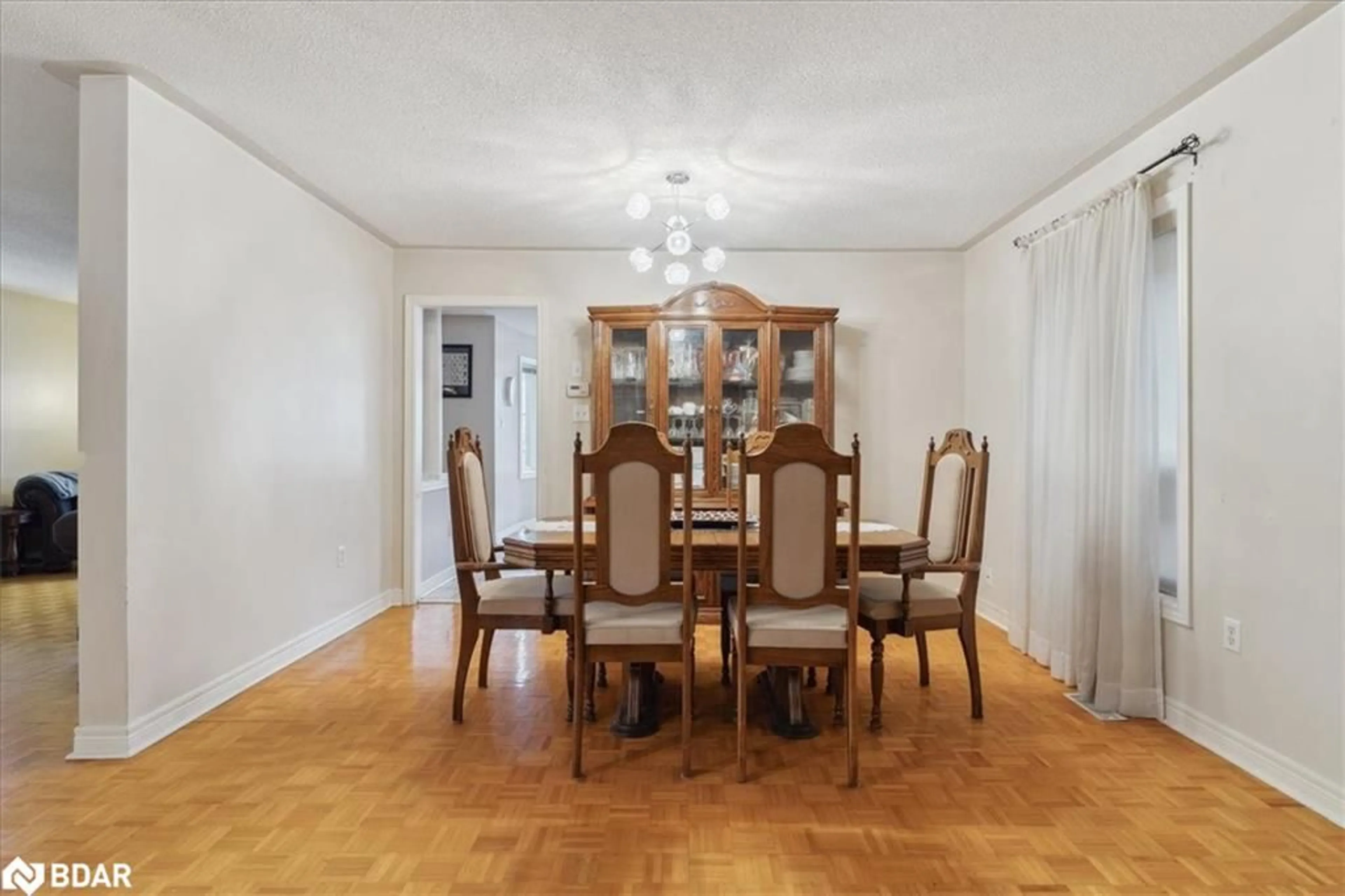 Dining room, wood/laminate floor for 11 Sheardown Trail, Bolton Ontario L7E 1Y5