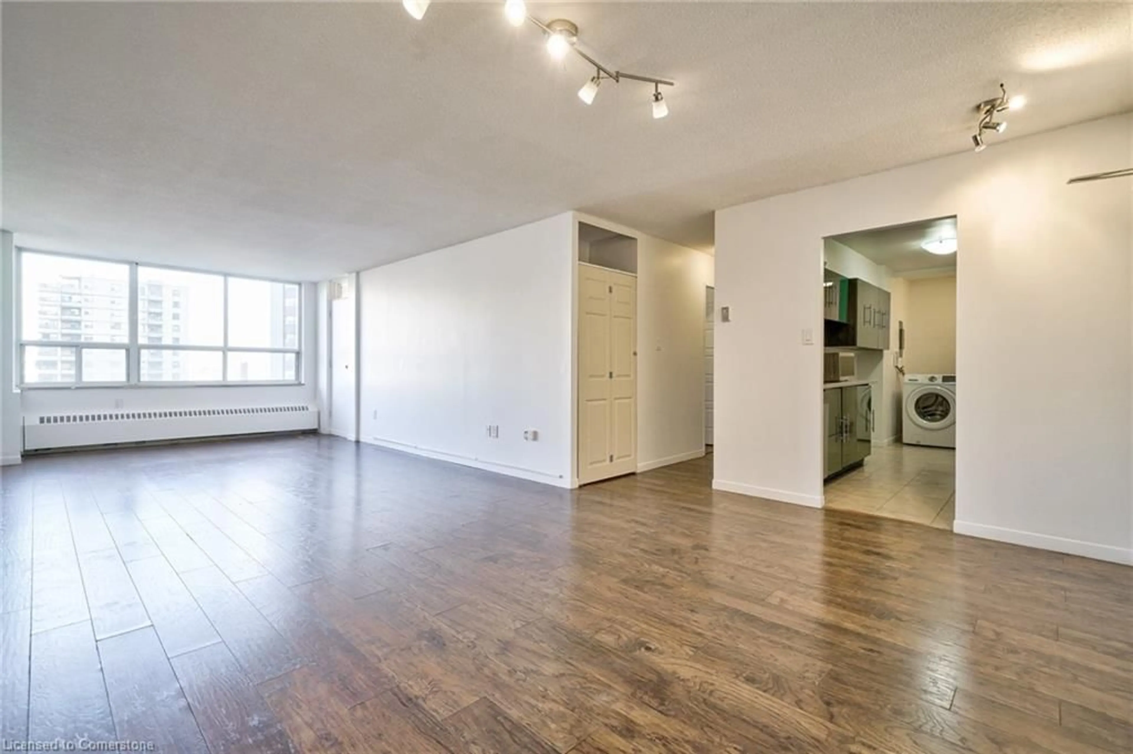 A pic of a room for 390 Dixon Rd #1714, Toronto Ontario M9R 1T4