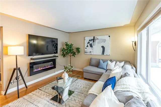 Additional property image - 31 Pinecrest Dr