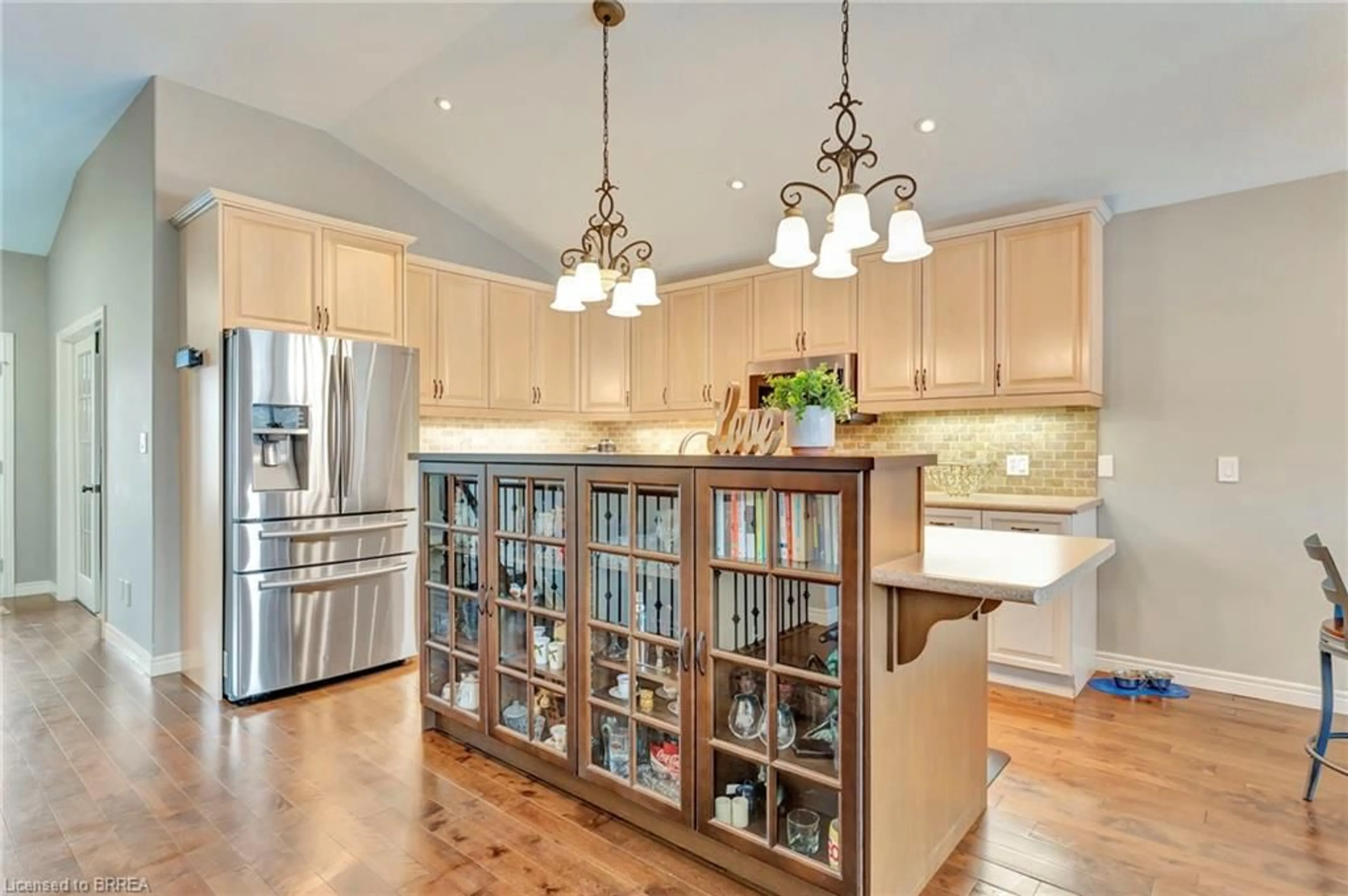 Contemporary kitchen, unknown for 149 Galinee Trail, Port Dover Ontario N0A 1N9