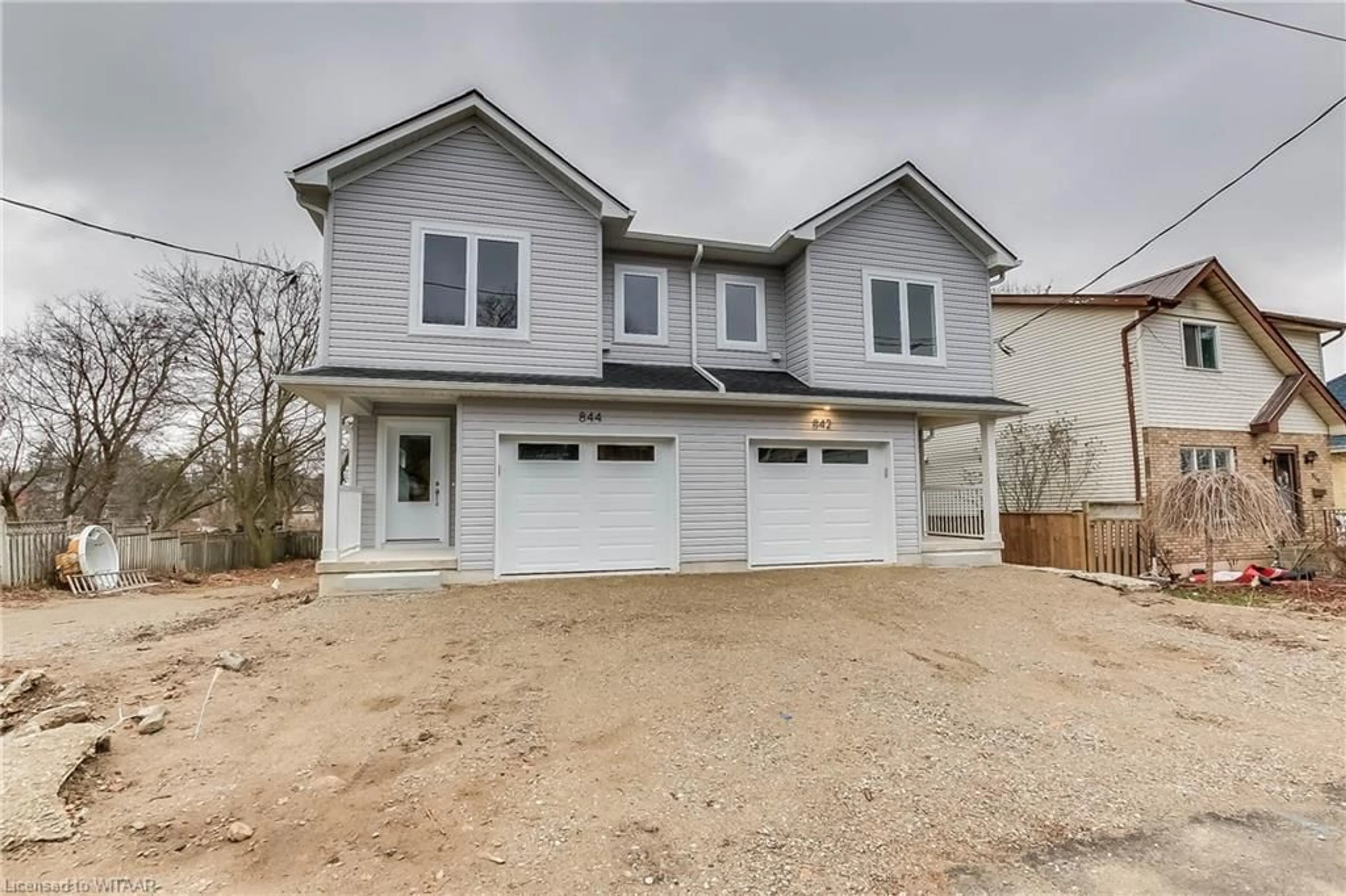 Unknown for 842 Water St, Woodstock Ontario N4S 1S7