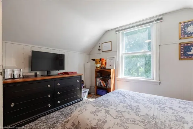 Additional property image - 62 Alma St