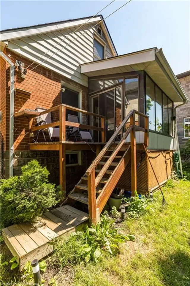 Additional property image - 62 Alma St