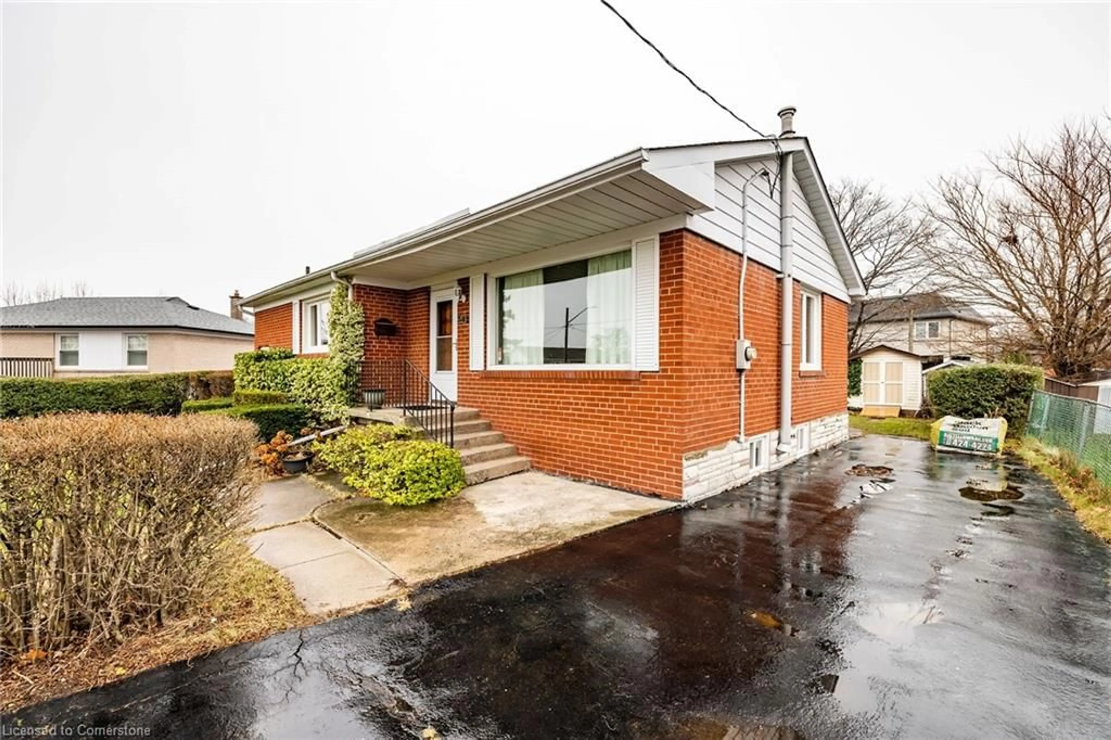 Home with brick exterior material, street for 382 Tamarack Cir, Oakville Ontario L6K 2M9