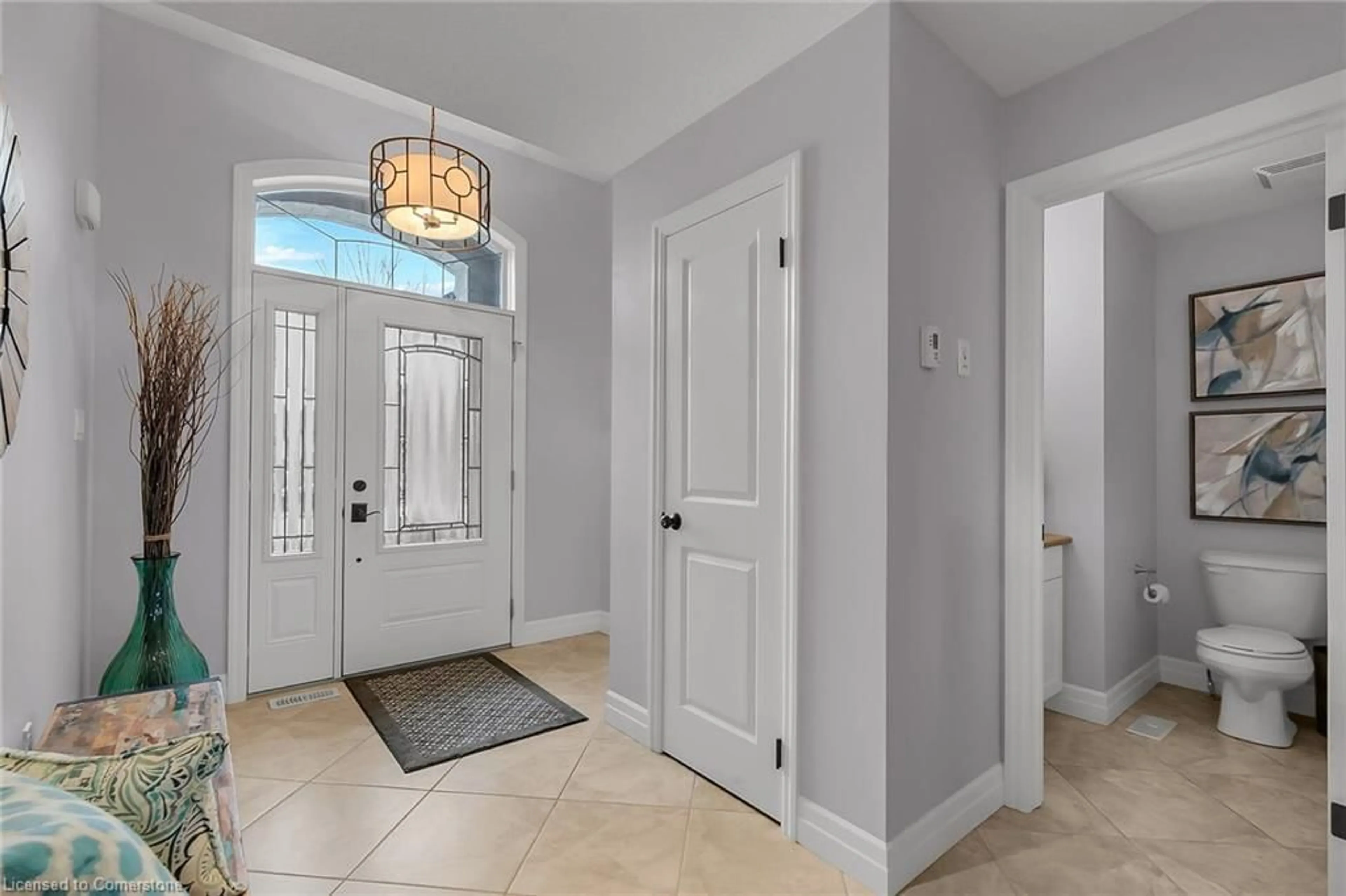 Indoor entryway for 46 Halliday Drive Dr, Tavistock Ontario N0B 2R0