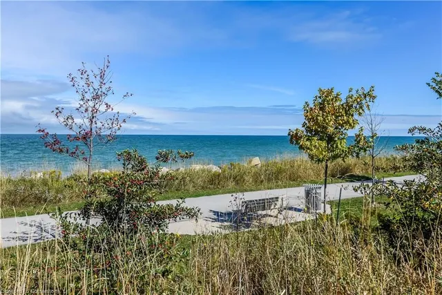 Additional image 8 of 101 Shoreview Pl Unit 222