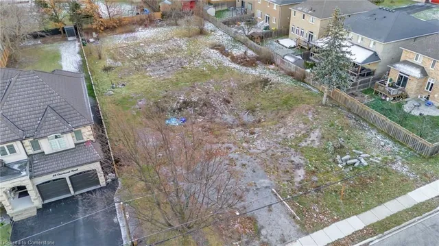 Additional property image - 64 Deerhurst Rd