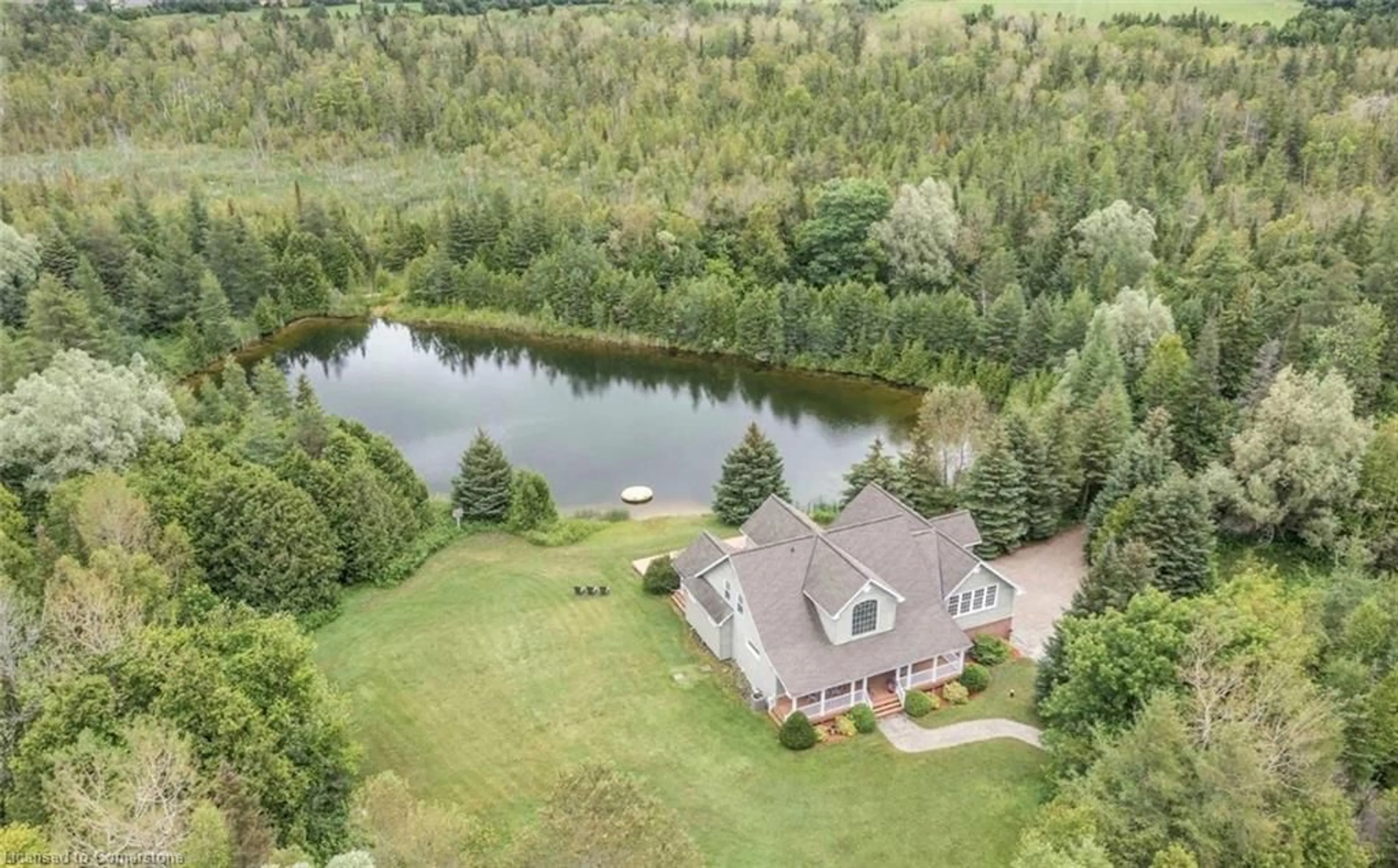 A pic from outside/outdoor area/front of a property/back of a property/a pic from drone, water/lake/river/ocean view for 5359 8th Line, Erin Ontario N0B 1T0