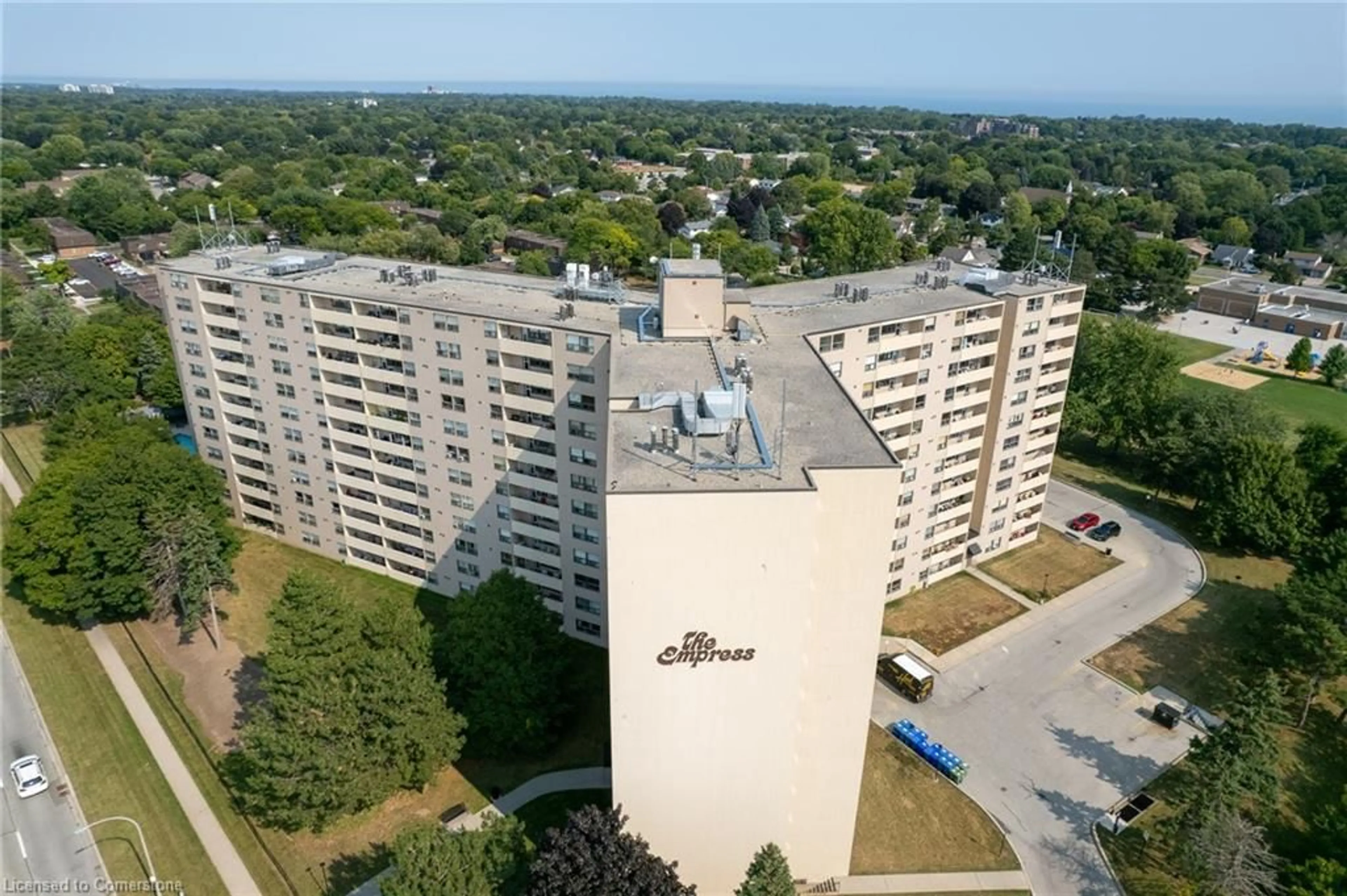 A pic from outside/outdoor area/front of a property/back of a property/a pic from drone, unknown for 700 Dynes Rd #109, Burlington Ontario L7N 3M2