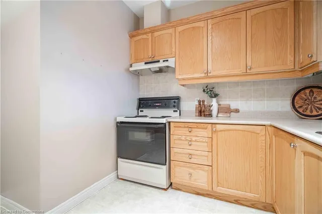 Additional property image - 11 Cathy Dr