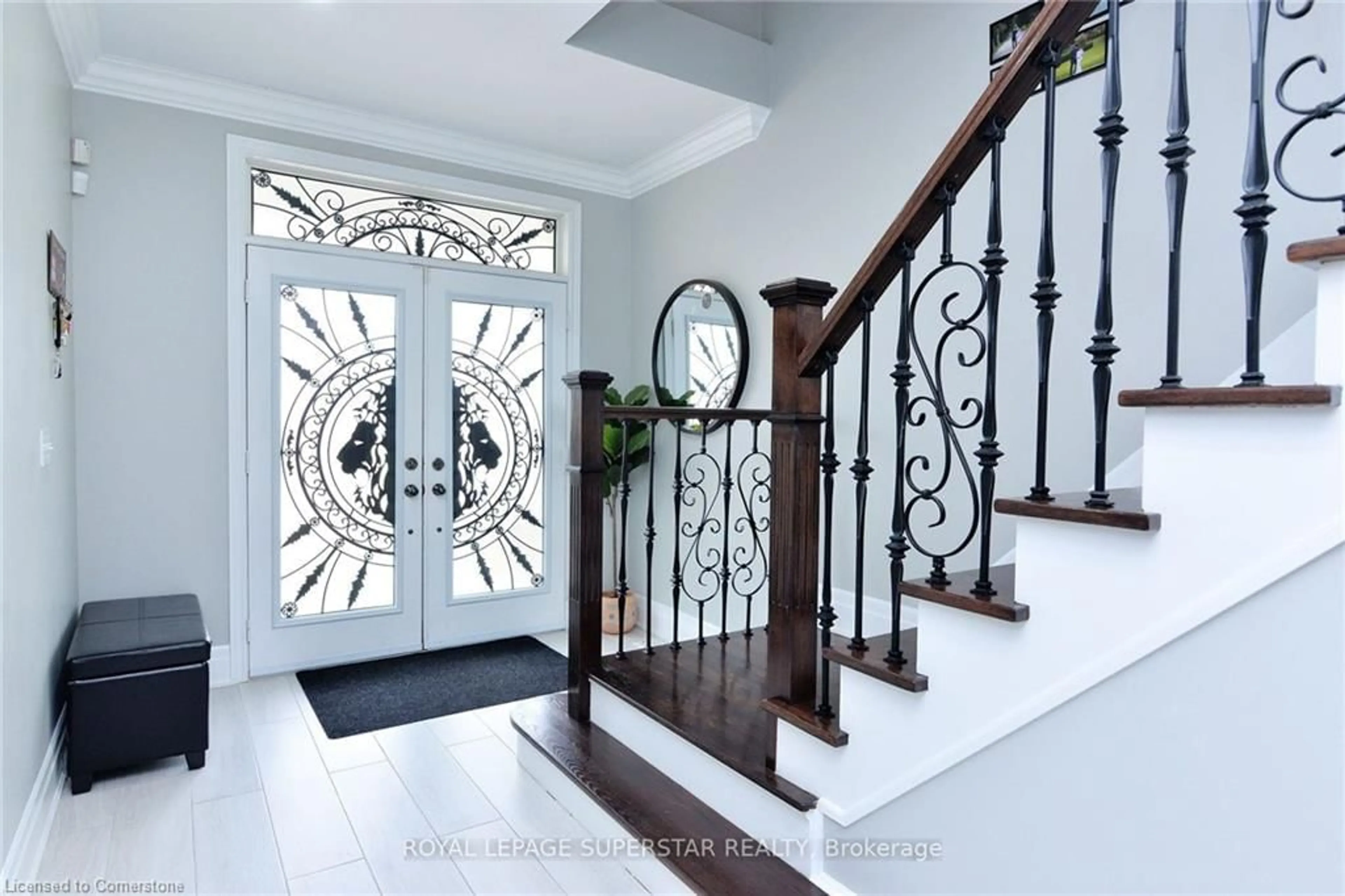 Indoor entryway for 12 El Camino Way, Peel Ontario L7A 3C4