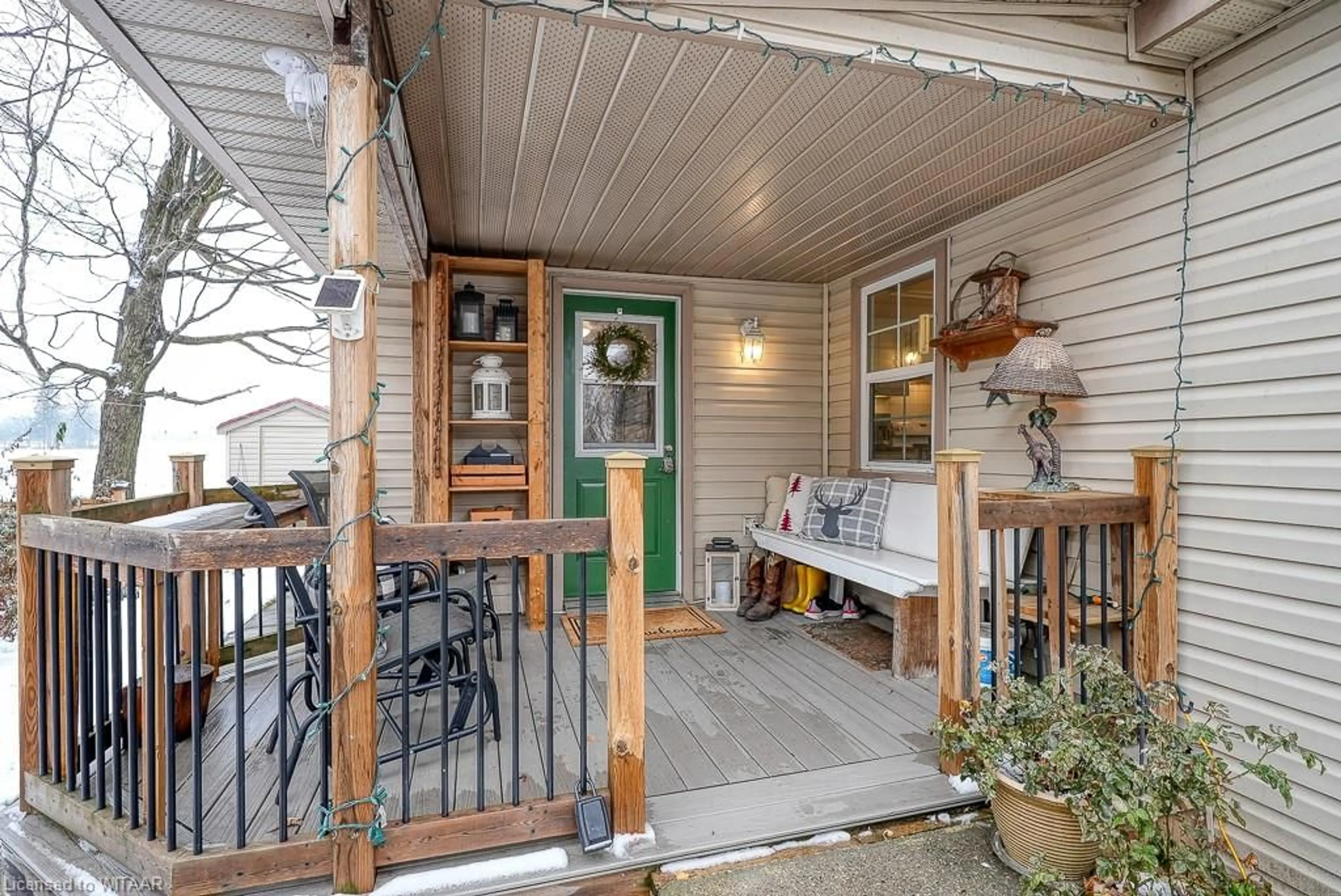 Patio, street for 4 Pine St, Brownsville Ontario N0L 1C0