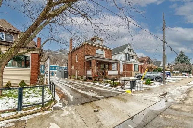 Additional property image - 356 Cumberland Ave