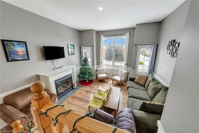 Additional property image - 65 Banffshire St