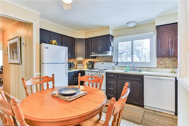 Additional property image - 35 Academy St