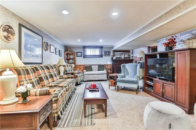 Additional property image - 35 Academy St