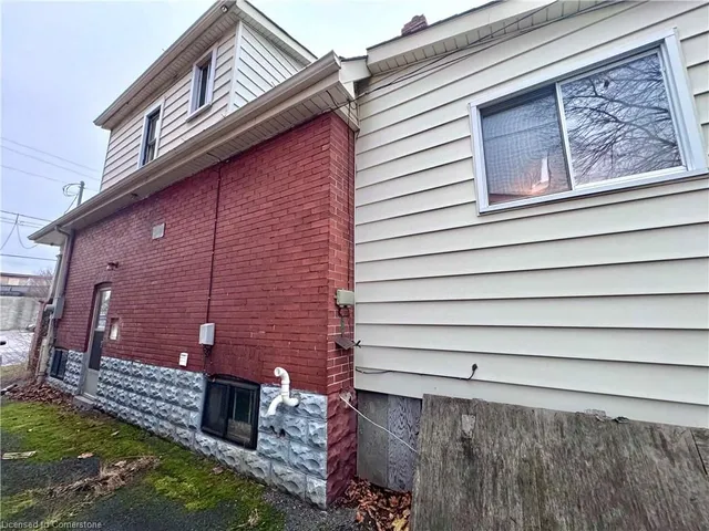 Additional property image - 20 Crosthwaite St