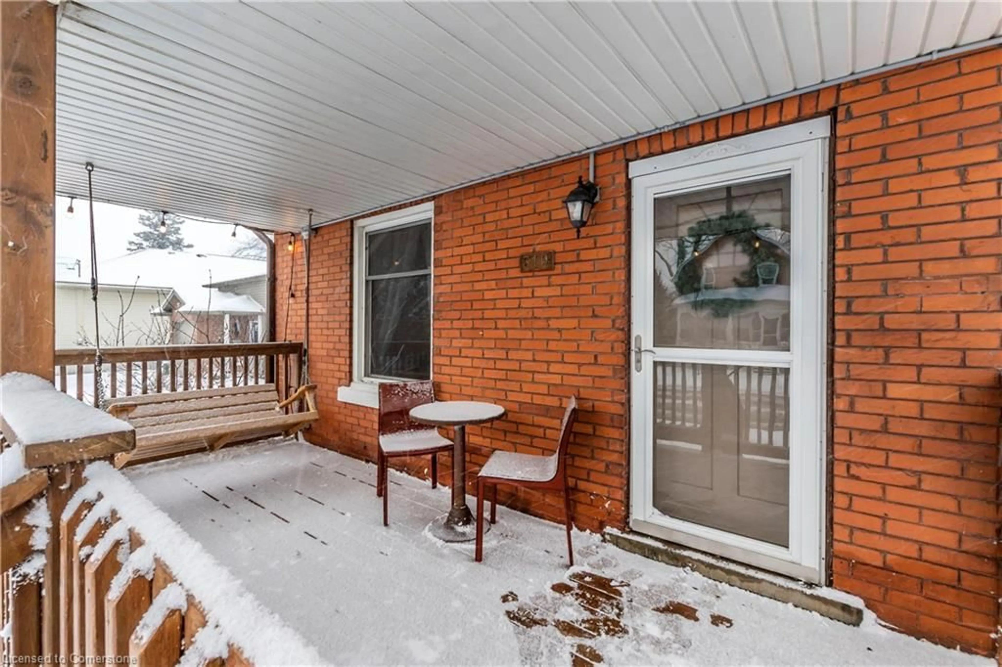 Patio, street for 319 Douro St, Stratford Ontario N5A 3S6