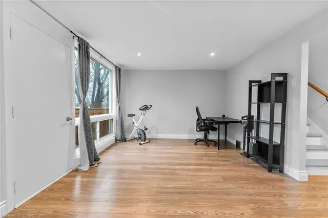 Additional property image - 25 Britten Close Unit A20