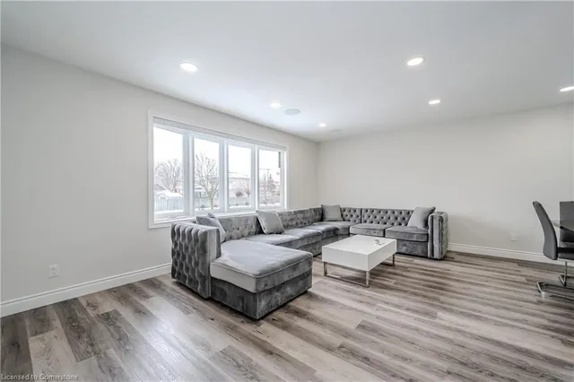 Additional property image - 201 Erinbrook Dr
