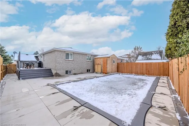 Additional property image - 201 Erinbrook Dr